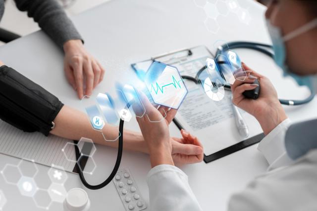 What Key Features Should You Look for in Healthcare Compliance Management Software?