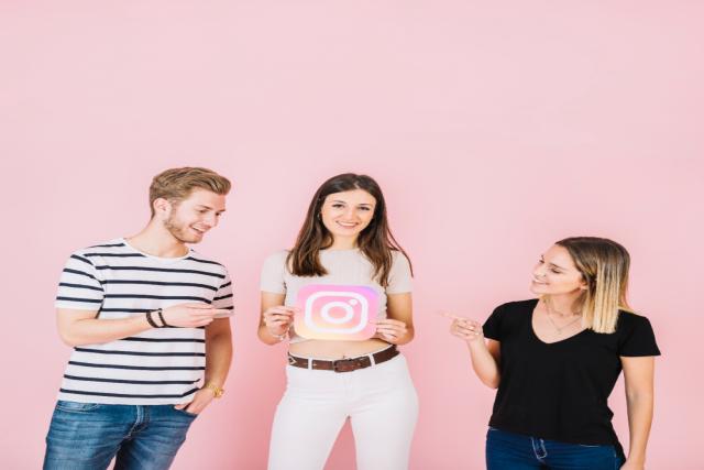 How to Turn Instagram Followers into Loyal Custome