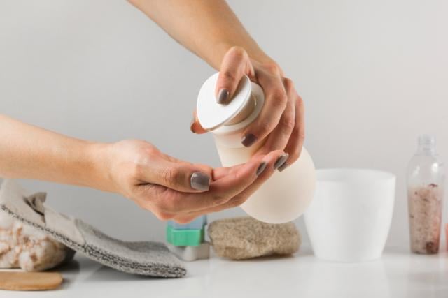 How to Transition to Organic Deodorants: A Complete Guide for First-Time Users