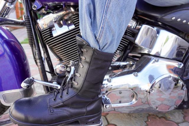 Choosing the Right Motorcycle Boots for Different Riding Styles