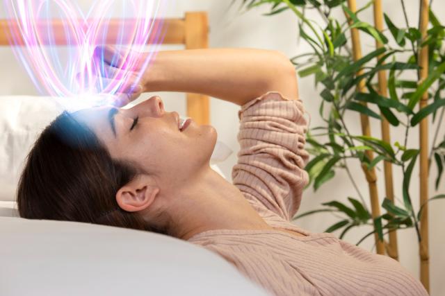 How Light Therapy Improves Mental Health: A Comprehensive Guide