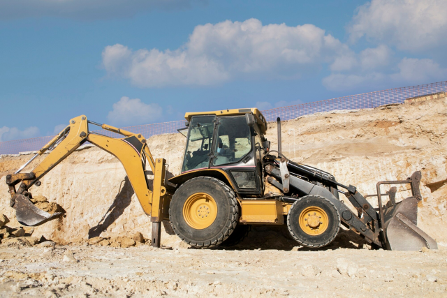 How to Choose the Right Backhoe Loader for Your Construction Needs